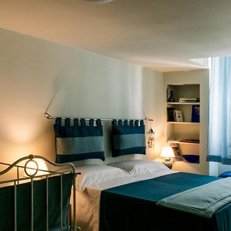 Palazzo Vaaz Appartement Mola di Bari Buitenkant foto