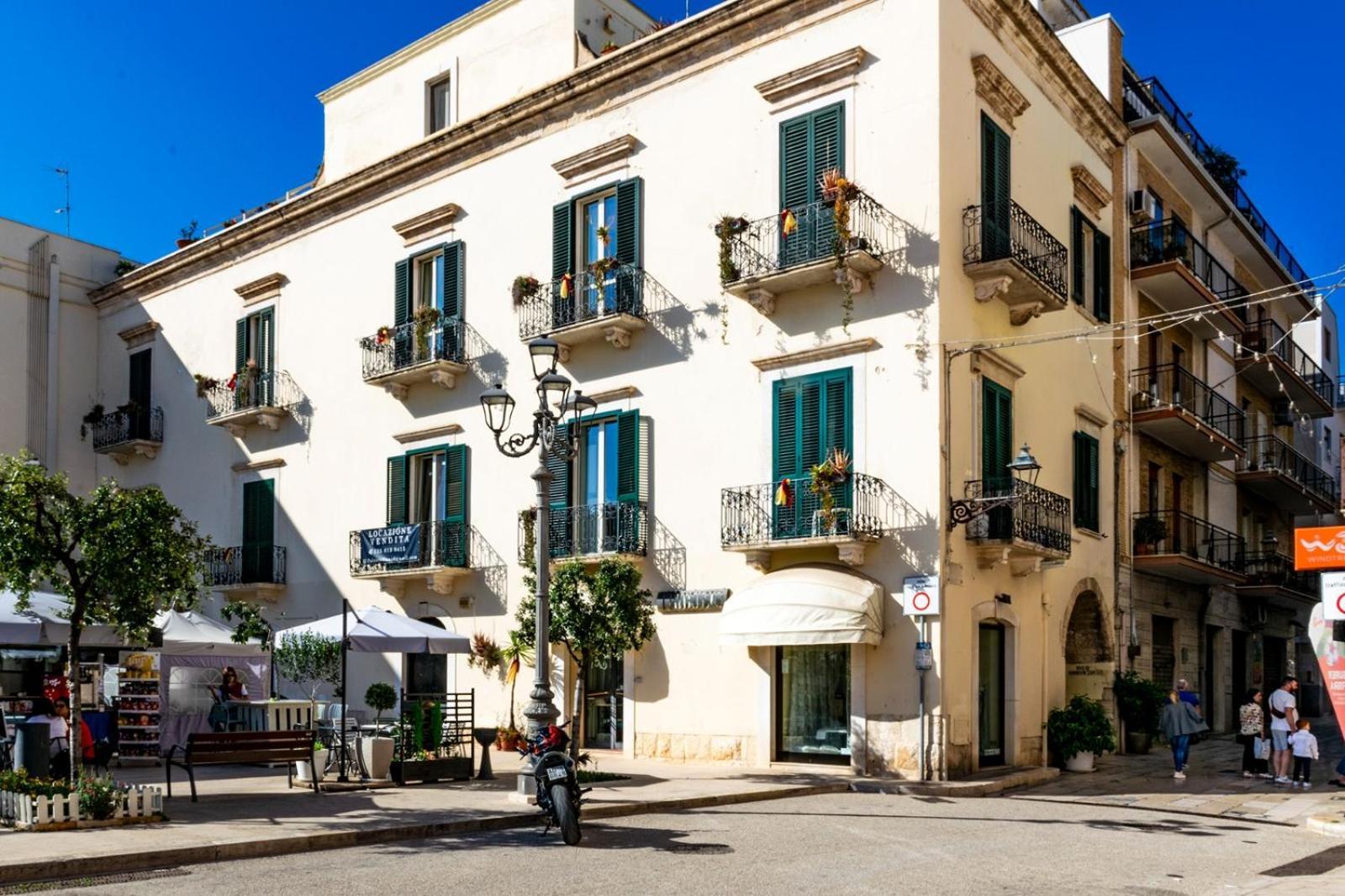 Palazzo Vaaz Appartement Mola di Bari Buitenkant foto